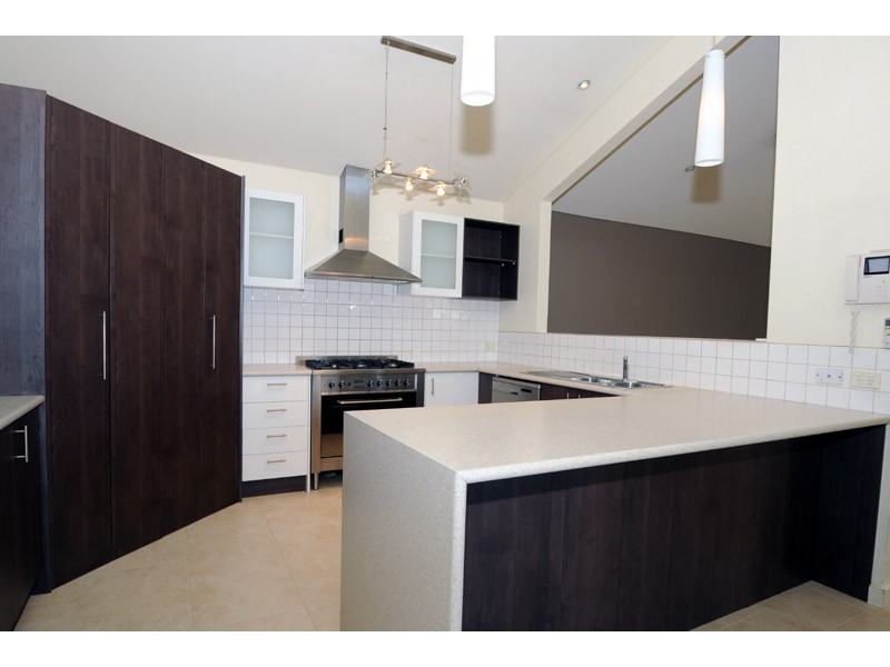 23 Waterside Drive, Waterways VIC 3195