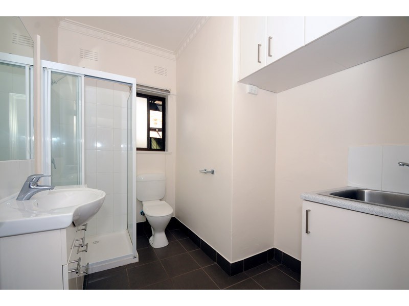 16/214 Beach Road, Mordialloc VIC 3195