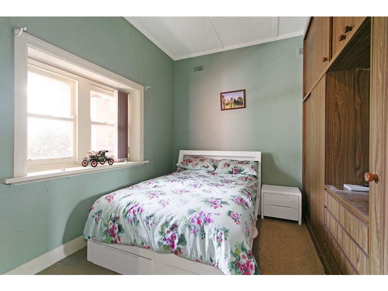 8 Chute Street, Mordialloc VIC 3195