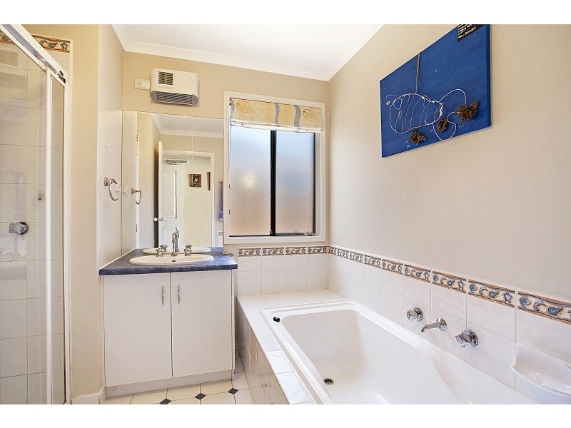 4 Clair Court, Aspendale Gardens VIC 3195