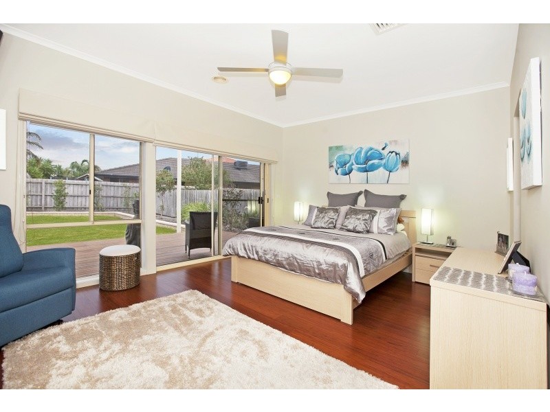 1 Tasman Court, Patterson Lakes VIC 3197