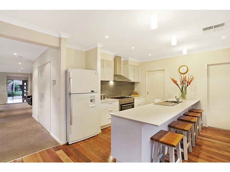 14 Trinity Court, Patterson Lakes VIC 3197