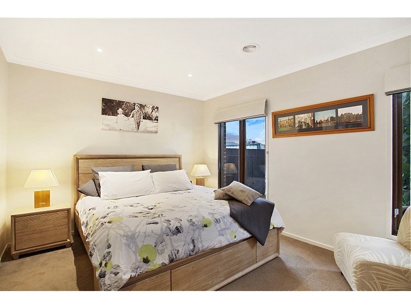 14 Trinity Court, Patterson Lakes VIC 3197