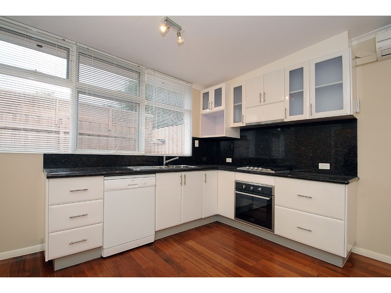 4/11 Broadway, Bonbeach VIC 3196