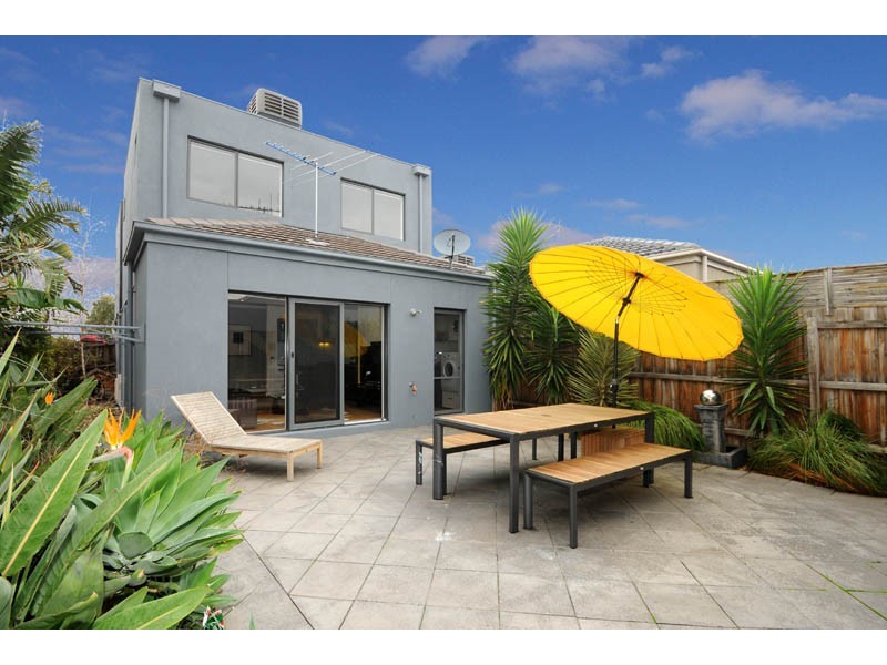 11 Jenkins Street, Mordialloc VIC 3195