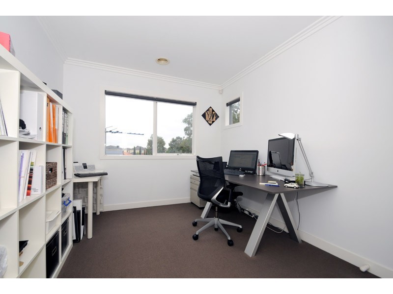 11 Jenkins Street, Mordialloc VIC 3195