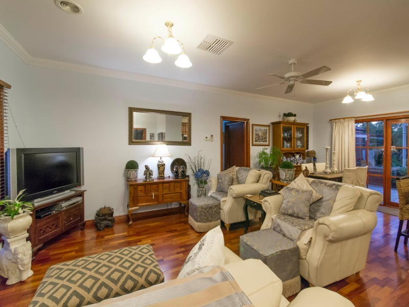 19 Mapiti Court, Frankston VIC 3199