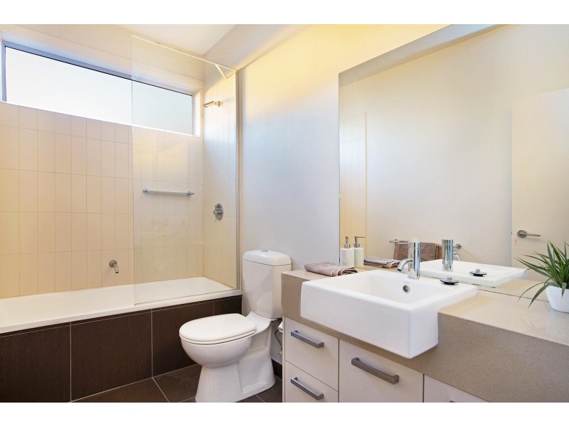 49/60-68 Gladesville Blvd, Patterson Lakes VIC 3197