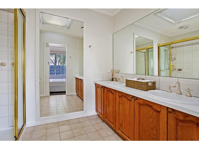 7 Kubis Avenue, Aspendale VIC 3195