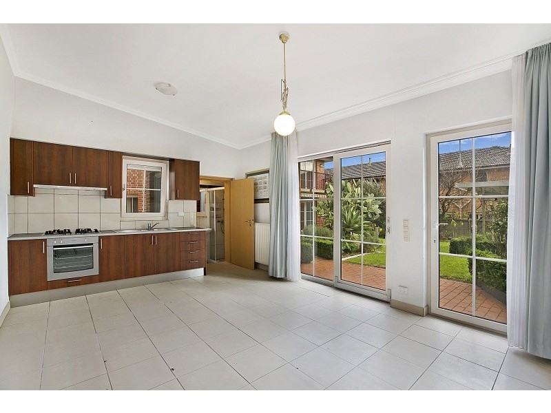 13 Foam Street, Parkdale VIC 3195