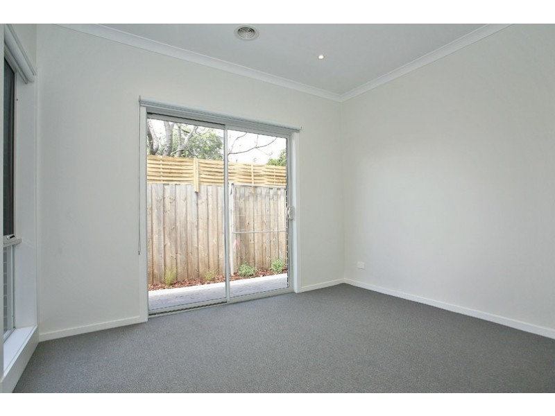 2/106 Station Street, Aspendale VIC 3195