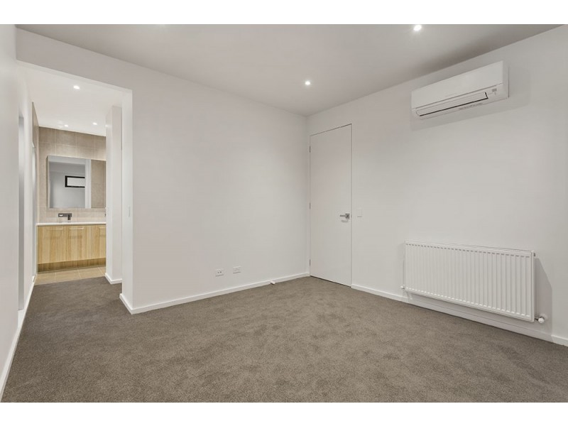 1/217 Beach Rd, Mordialloc VIC 3195