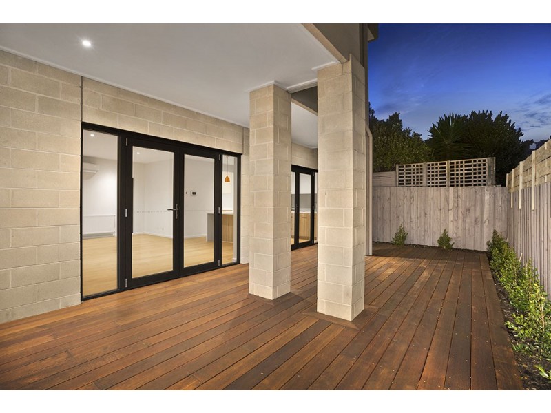 1/217 Beach Rd, Mordialloc VIC 3195
