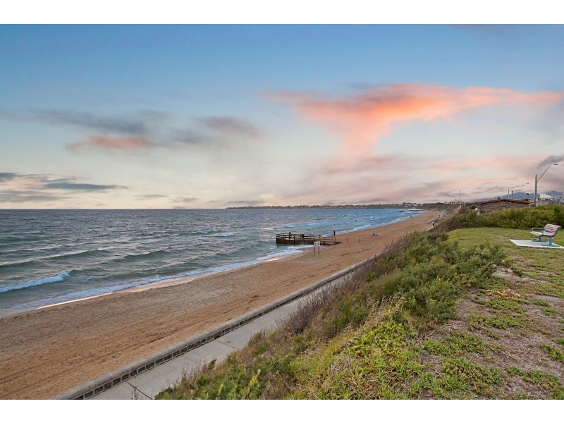 1/217 Beach Rd, Mordialloc VIC 3195
