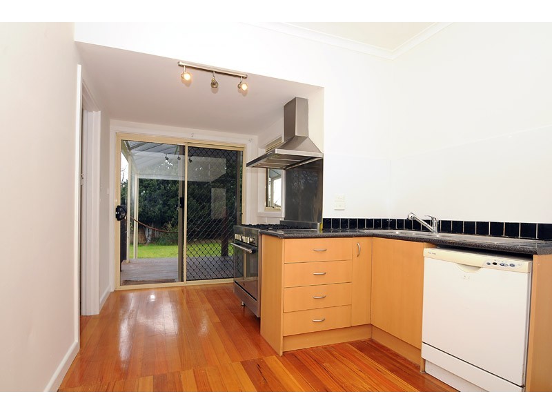 4 Jarrahdale Street, Cheltenham VIC 3192