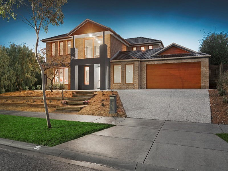 46 Island Point Avenue, Waterways VIC 3195