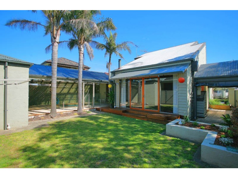 14 Francis Street, Mordialloc VIC 3195