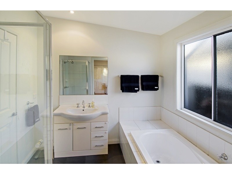 1/49 Eulinga Avenue, Aspendale VIC 3195