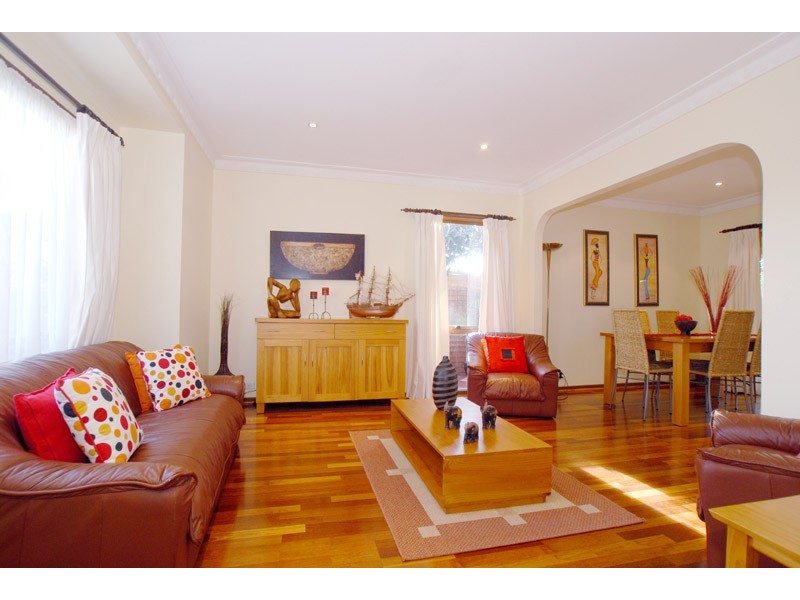 43 Emma Street, Carrum VIC 3197