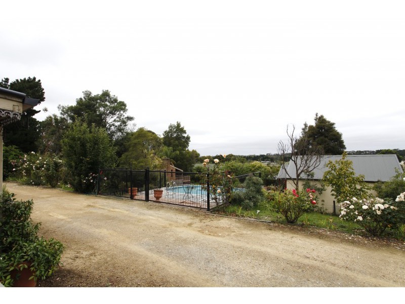 224 Moorooduc Hwy (Off the Service Rd), Mount Eliza VIC 3930