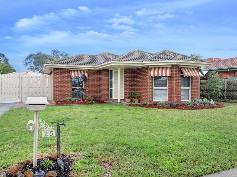25 Bianca Drive, Aspendale Gardens VIC 3195