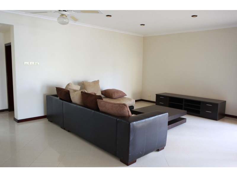 8 Palm Beach Drive, Patterson Lakes VIC 3197