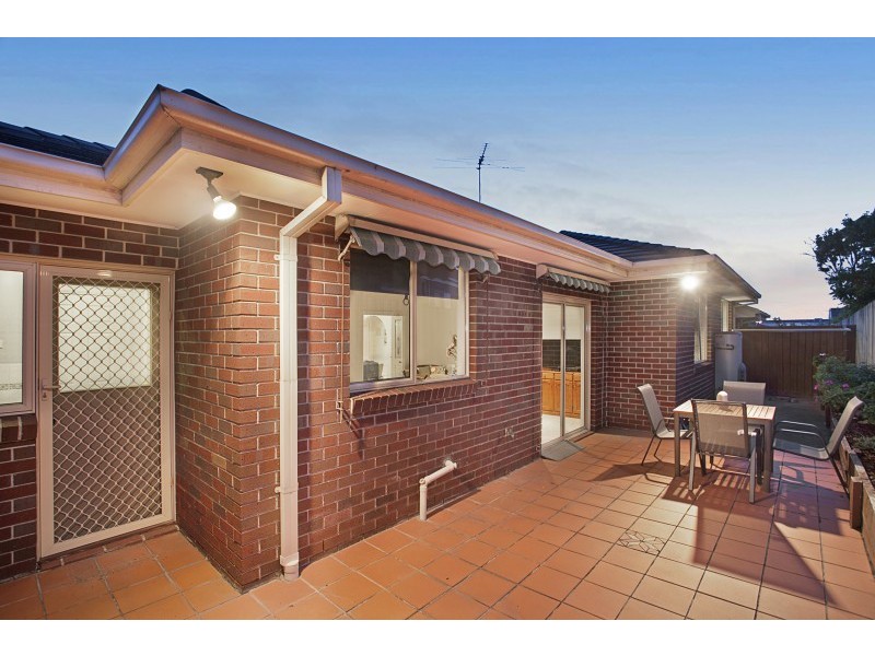 2/33 Parkers Road, Parkdale VIC 3195