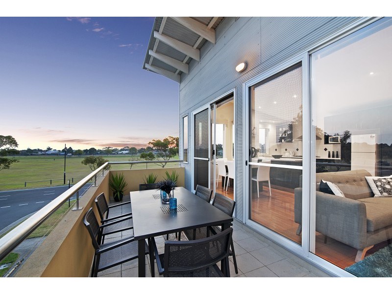 36 Hall Mark Road, Mordialloc VIC 3195