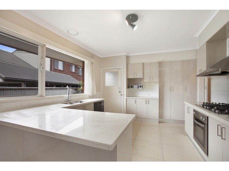 2a Attenborough Road, Aspendale VIC 3195