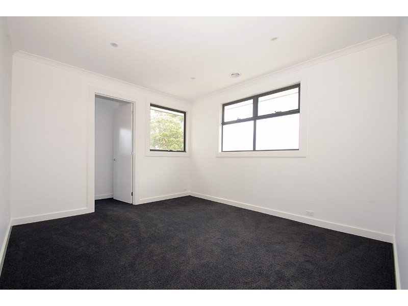 1B Albany Crescent, Aspendale VIC 3195