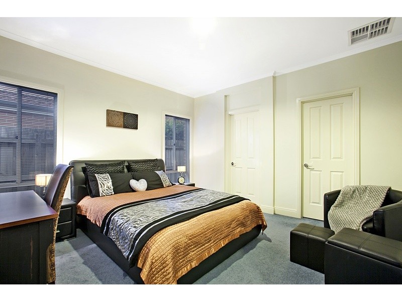 3 Bettina Crt, Cheltenham VIC 3192