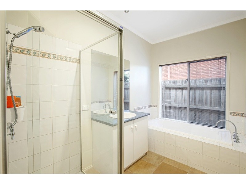 3 Bettina Crt, Cheltenham VIC 3192