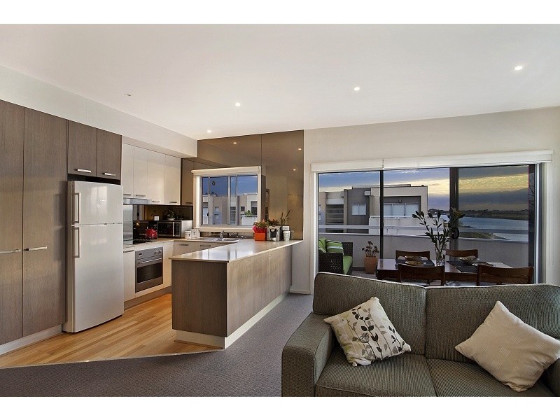 9/60-68 Gladesville Boulevard, Patterson Lakes VIC 3197