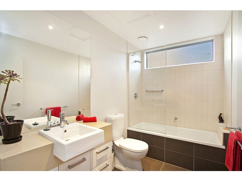 9/60-68 Gladesville Boulevard, Patterson Lakes VIC 3197