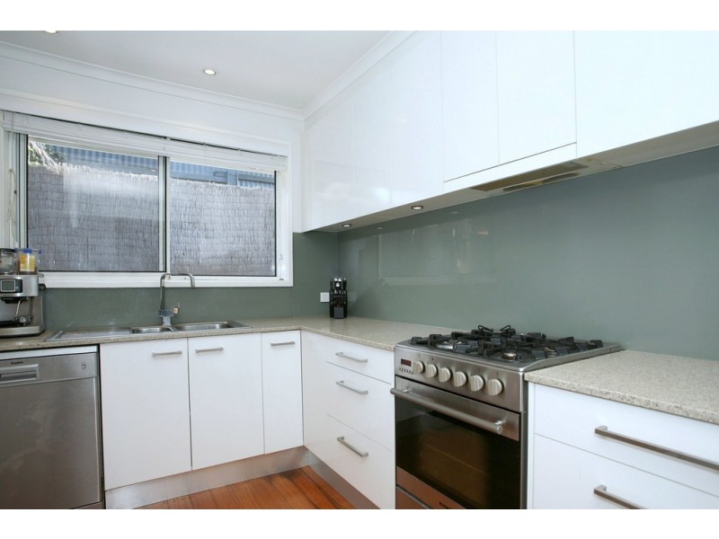 4/16 Melrose Street, Mordialloc VIC 3195