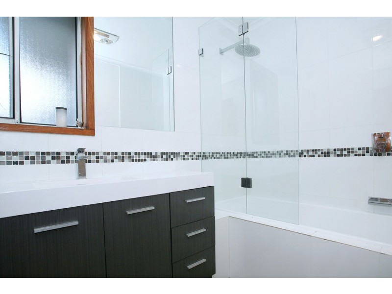 4/16 Melrose Street, Mordialloc VIC 3195