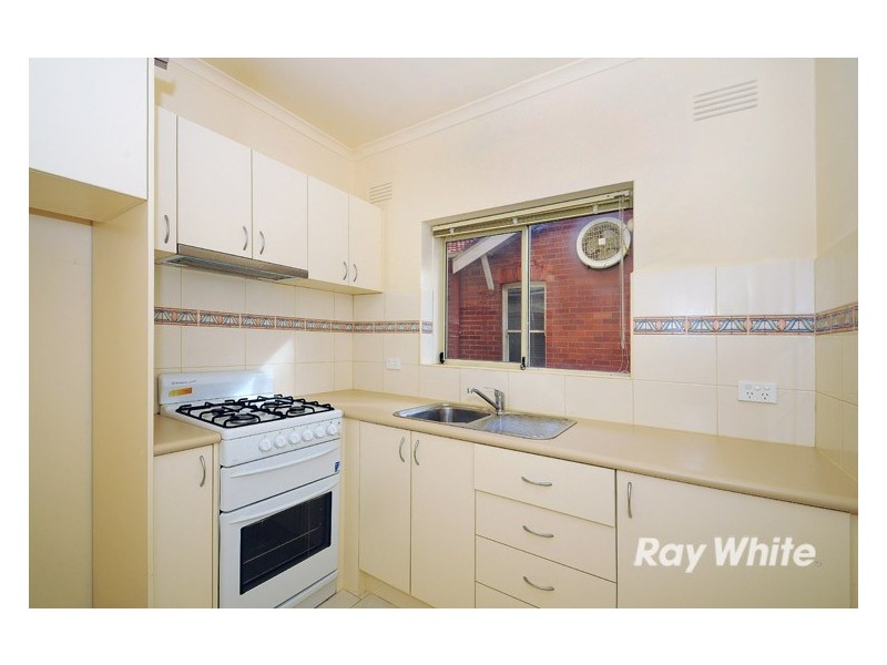 8/16 Westbury Grove, St Kilda East VIC 3183