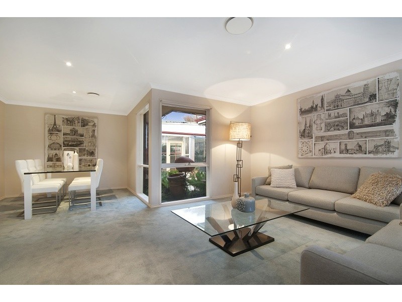 9 Hickman Ave, Aspendale Gardens VIC 3195