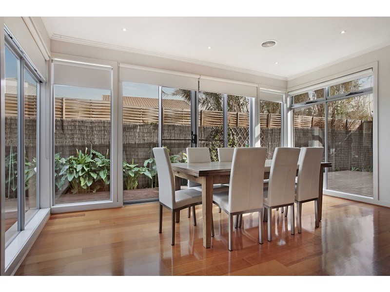 2 Retreat Avenue, Aspendale VIC 3195