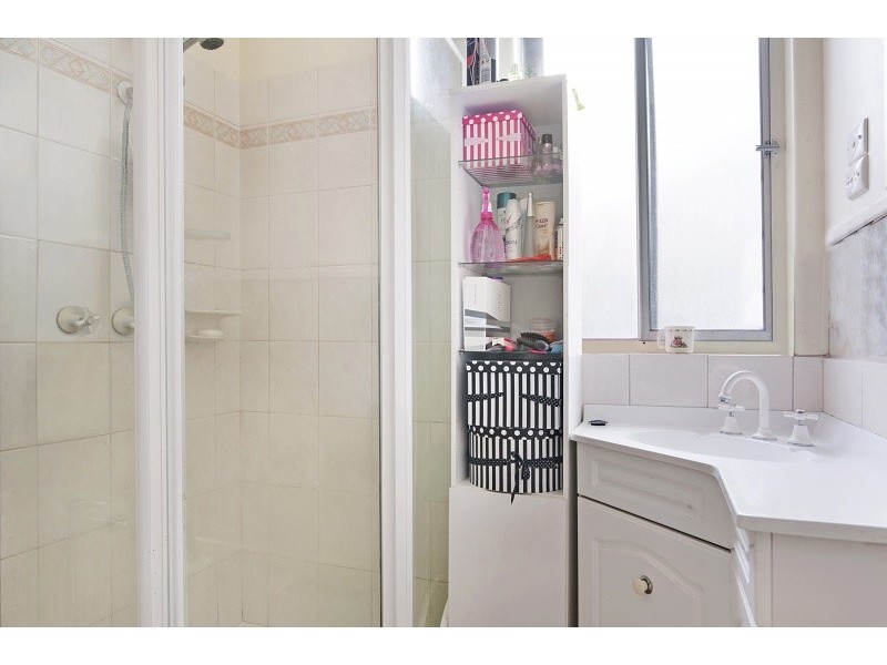 8 Kananook Avenue, Seaford VIC 3198