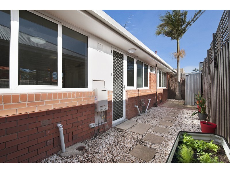 2/3 Davey Street, Parkdale VIC 3195
