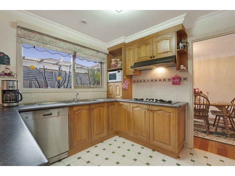 4 Hickman Avenue, Aspendale Gardens VIC 3195