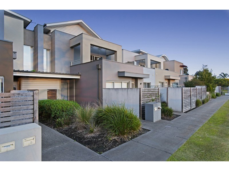 23/25 Lats Avenue, Carrum Downs VIC 3201