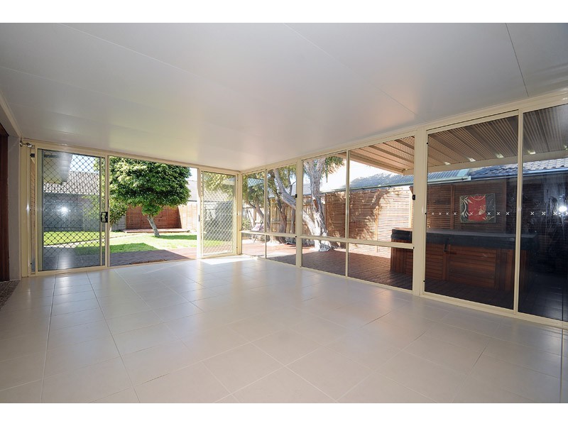 27 Kearney Drive, Aspendale Gardens VIC 3195