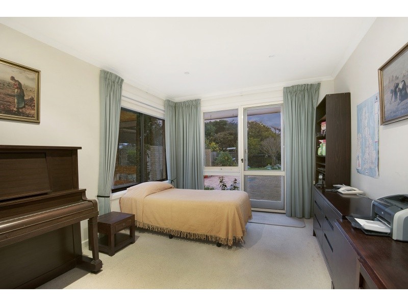 36 Laura Street, Aspendale VIC 3195