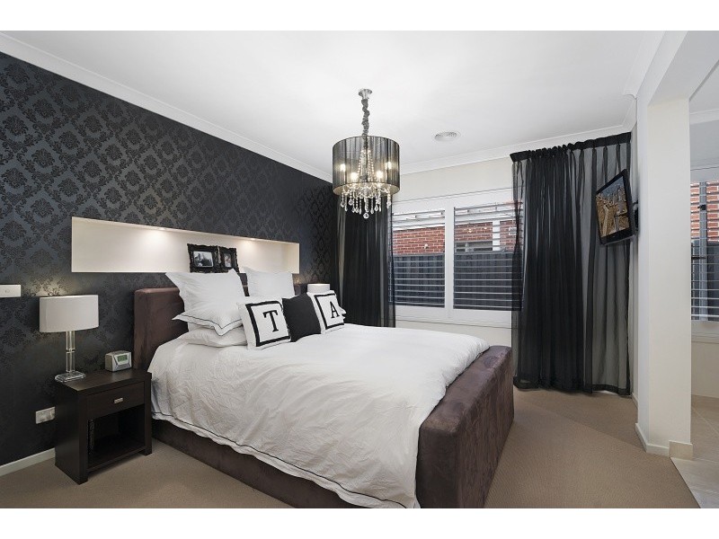 6 Scotch Avenue, Keysborough VIC 3173