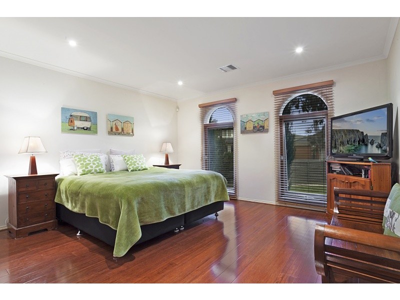 6 Manning Close, Mordialloc VIC 3195