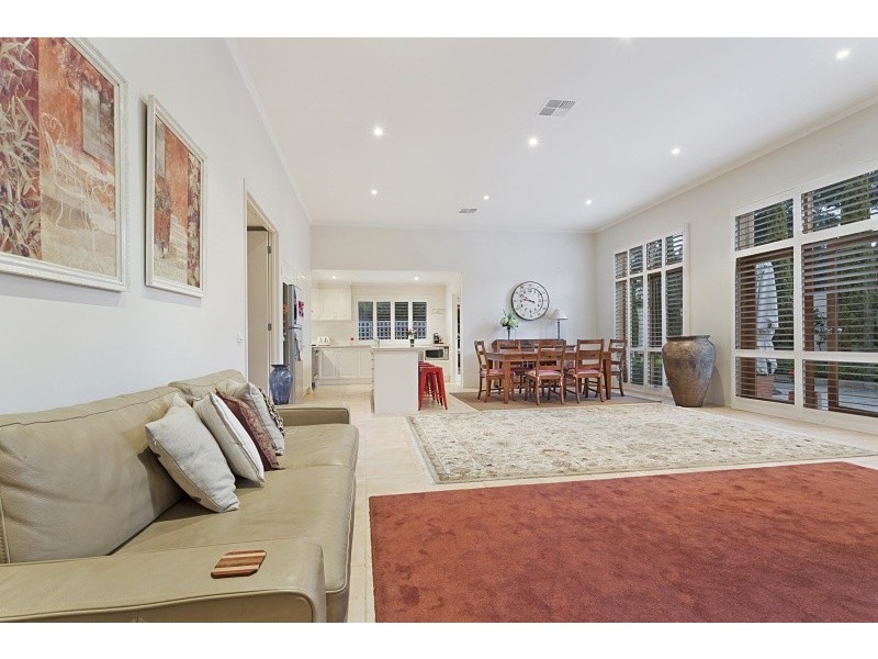 6 Manning Close, Mordialloc VIC 3195