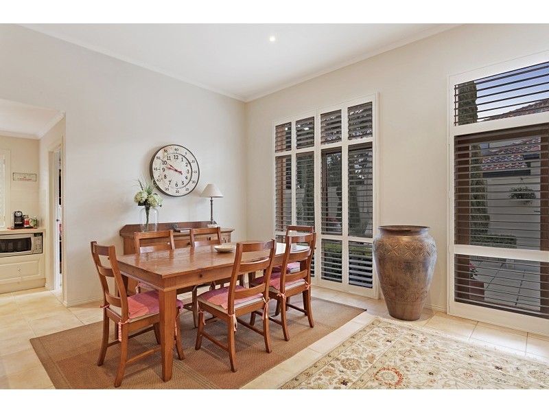 6 Manning Close, Mordialloc VIC 3195
