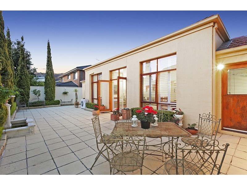 6 Manning Close, Mordialloc VIC 3195